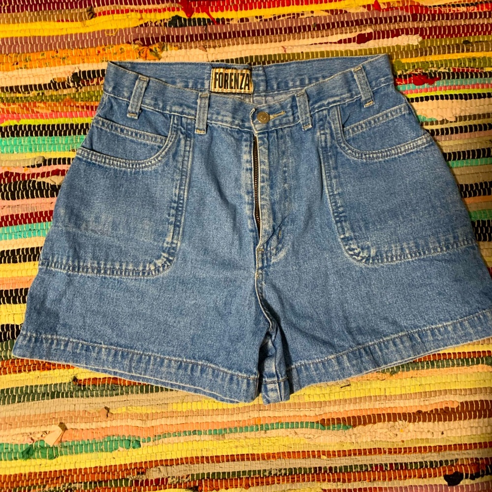Forense high waist shorts size 10